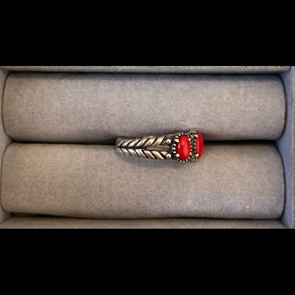 QVC RING - Picture 2 of 2